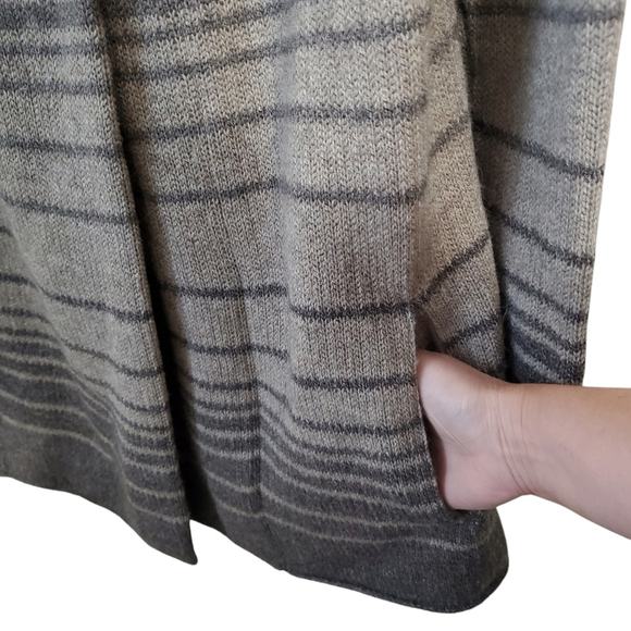 VINCE Sophie Striped Hooded Blanket Cardigan as seen on Scarlet Johannson XS - Picture 9 of 16